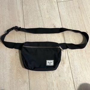 Herschel belt bag